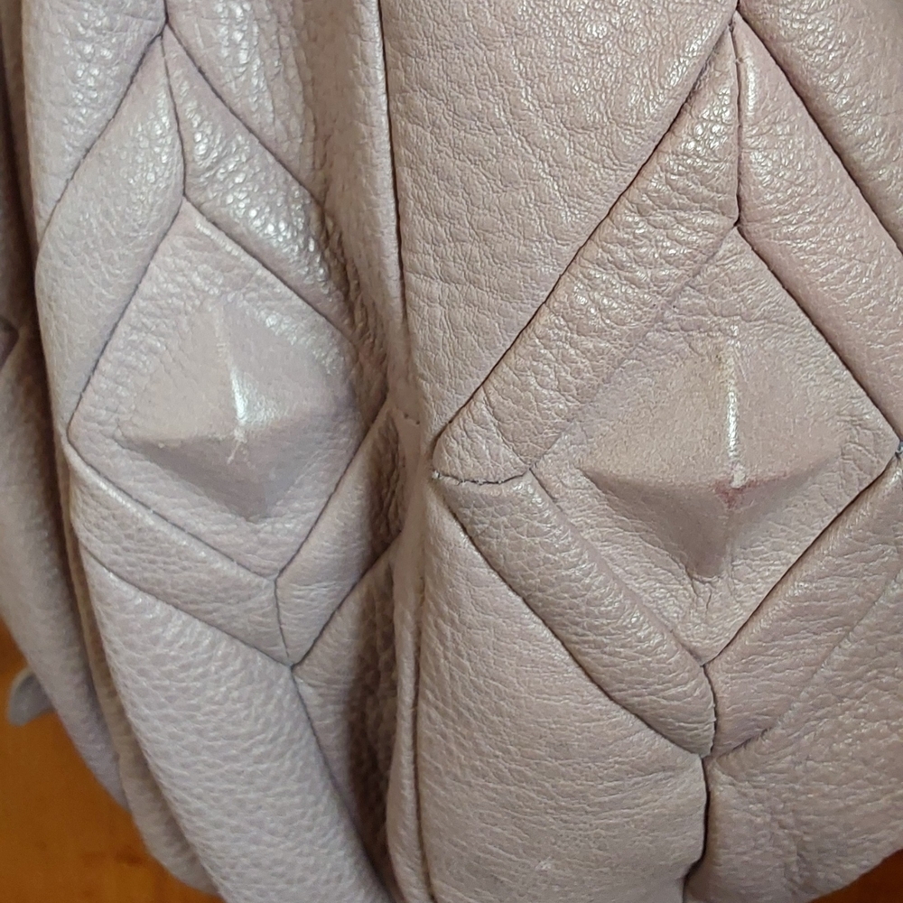 Elliott Lucca Leather Shoulder Bucket Bag - Picture 7 of 10